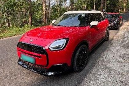 Mini Countryman Electric Favoured Pack