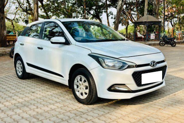 Second-hand 2015 Hyundai i20 Sportz 1.2 for sale in Nashik