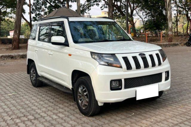 Second-hand 2018 Mahindra TUV 300 T10 for sale in Nashik