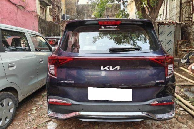 Second-hand 2022 Kia Carens Premium BSVI for sale in Kolkata