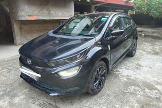 Used Tata Altroz XZ Plus Dark Edition BSVI