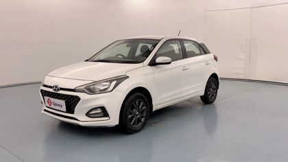 2018 Hyundai i20 Petrol CVT Asta