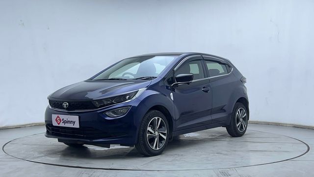 Second-hand 2024 Tata Altroz XZA Plus S LUX DCT for sale in Hyderabad