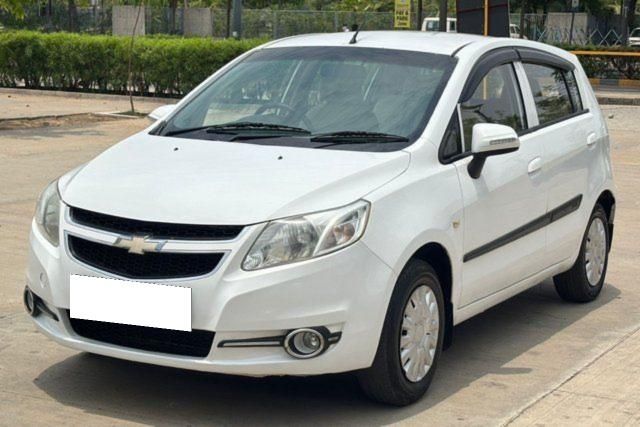 Chevrolet Sail 1.2 LS Second-hand 2015 Chevrolet Sail 1.2 LS for sale in Ahmedabad