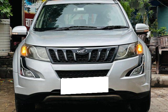 Mahindra XUV500 W4 Second-hand 2016 Mahindra XUV500 W4 for sale in New Delhi
