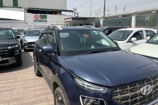Second-hand 2020 Hyundai Venue S BSIV for sale in New Delhi