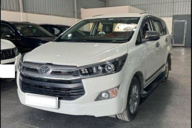 Second-hand 2020 Toyota Innova Crysta 2.4 VX MT 8 STR for sale in Hyderabad