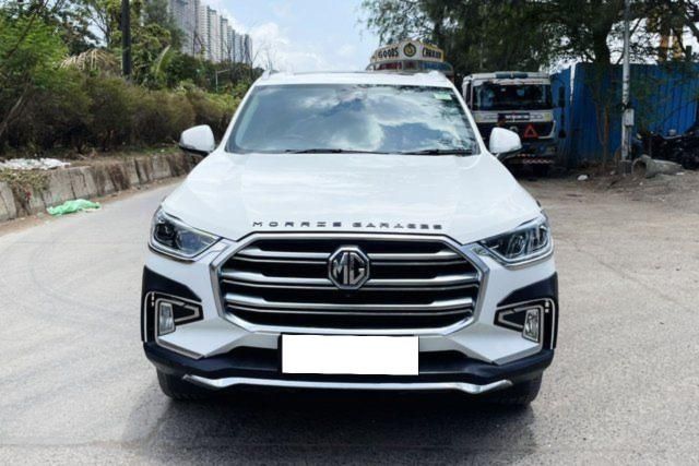 Second-hand 2022 MG Gloster Savvy 4x4 6Str for sale in Mumbai