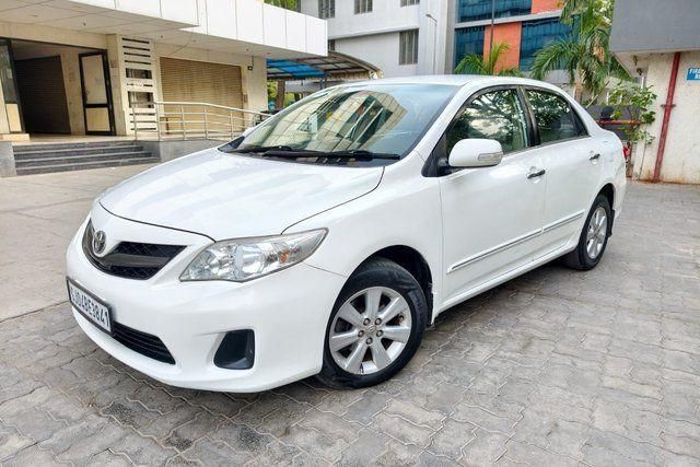 Toyota Corolla Altis Diesel D4DG Second-hand 2012 Toyota Corolla Altis Diesel D4DG for sale in Ahmedabad