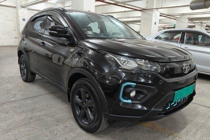 Tata Nexon EV XZ Plus Dark Edition