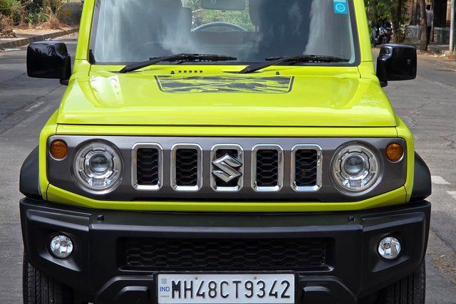 Second-hand 2023 Maruti Suzuki Jimny Alpha Dual Tone AT for sale in Mumbai