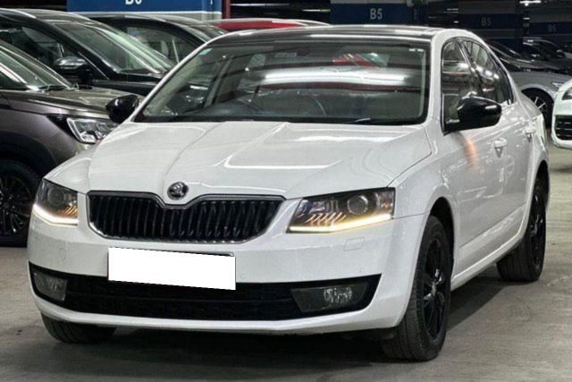 Skoda Octavia Elegance 1.8 TSI AT Second-hand 2015 Skoda Octavia Elegance 1.8 TSI AT for sale in Mumbai