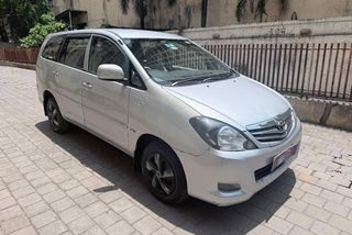 Used Toyota Innova 2.5 G (Diesel) 7 Seater BS III
