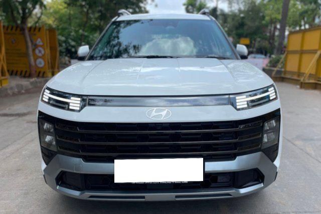 Second-hand 2025 Hyundai Alcazar Signature Diesel AT for sale in Mumbai