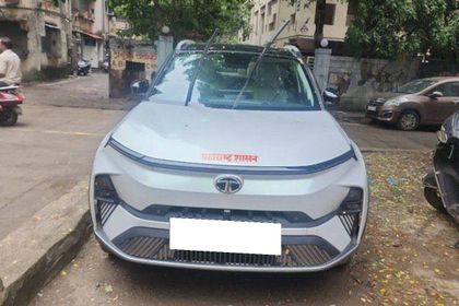 Tata Nexon EV Empowered Plus LR