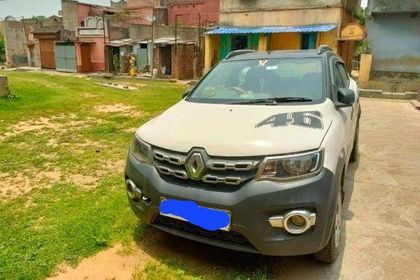 11 Used Renault KWID in Dumka