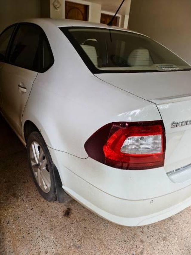 Skoda Rapid 1.5 TDI AT Style BSIV Second-hand 2017 Skoda Rapid 1.5 TDI AT Style BSIV for sale in Thodupuzha