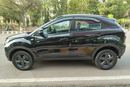 Tata Nexon EV XZ Plus Lux Dark Edition
