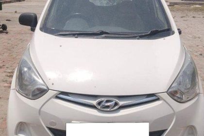 12 Used Hyundai EON