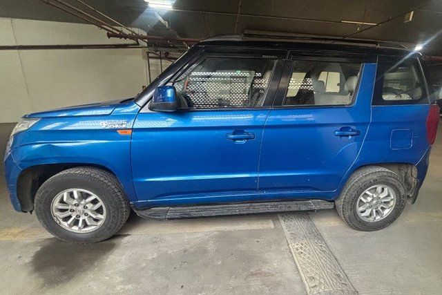 Second-hand 2016 Mahindra TUV 300 T8 for sale in Mumbai