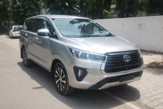 Used Toyota Innova Crysta 2.7 ZX 7 STR AT