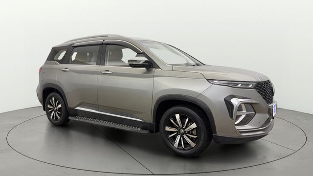 Second-hand 2020 MG Hector Plus 1.5 Turbo Sharp Pro CVT 7 Str BSVI for sale in New Delhi