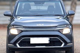 Used Kia Carens Prestige Diesel BSVI