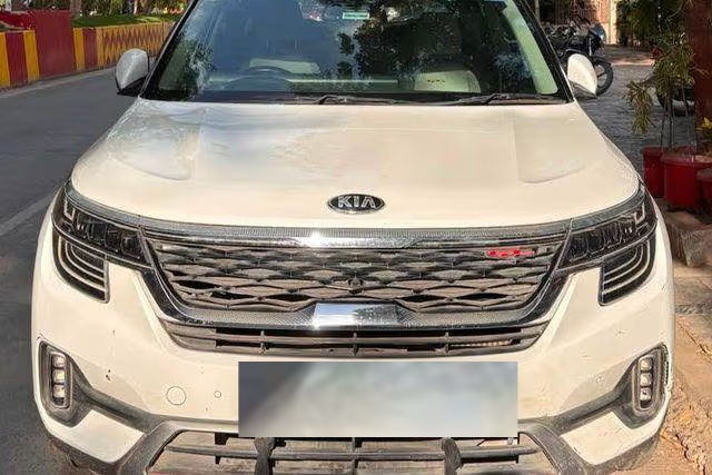 Second-hand 2019 Kia Seltos GTX Plus for sale in Indore