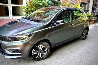 Used Tata Tiago XT Option