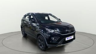 Used XZA Plus Dark Edition Diesel