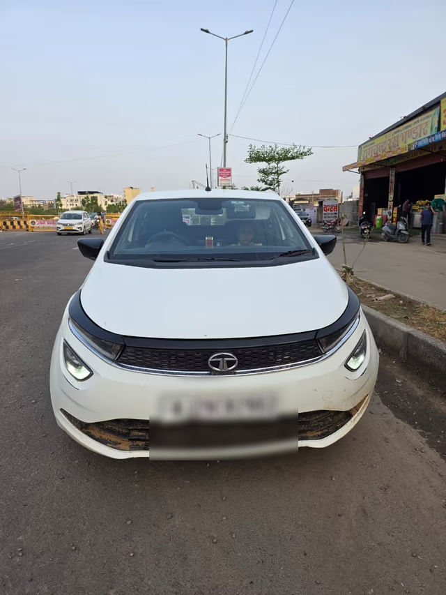 Second-hand 2021 Tata Altroz XT Diesel BSVI for sale in Jaipur