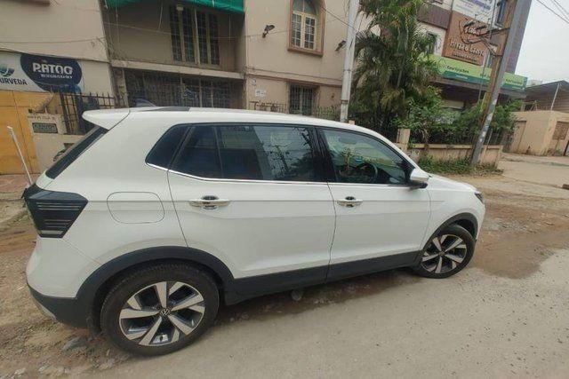 Volkswagen Taigun 1.0 Anniversary Edition Second-hand 2022 Volkswagen Taigun 1.0 Anniversary Edition for sale in Hyderabad
