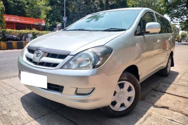 Toyota Innova 2.5 G (Diesel) 8 Seater BS III Second-hand 2007 Toyota Innova 2.5 G (Diesel) 8 Seater BS III for sale in Mumbai