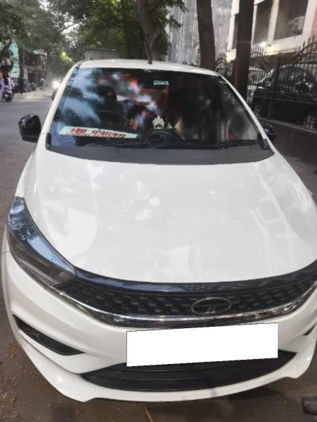 Tata Tiago XT CNG Second-hand 2024 Tata Tiago XT CNG for sale in Thane
