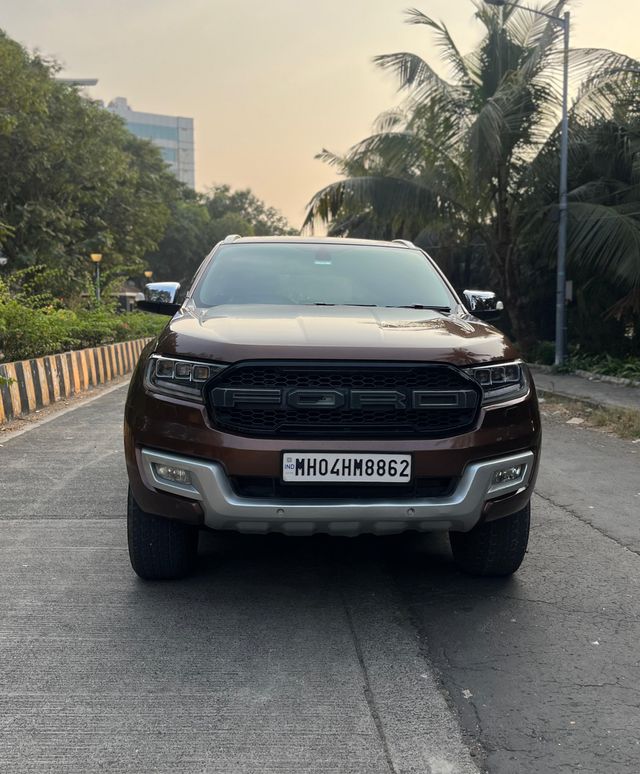 Ford Endeavour 3.2 Titanium AT 4X4 Second-hand 2016 Ford Endeavour 3.2 Titanium AT 4X4 for sale in Mumbai
