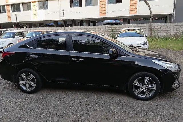 Hyundai Verna CRDi 1.6 SX Second-hand 2018 Hyundai Verna CRDi 1.6 SX for sale in Nashik