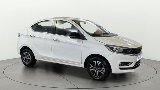 Second-hand 2022 Tata Tigor XZ Plus CNG BSVI for sale in New Delhi
