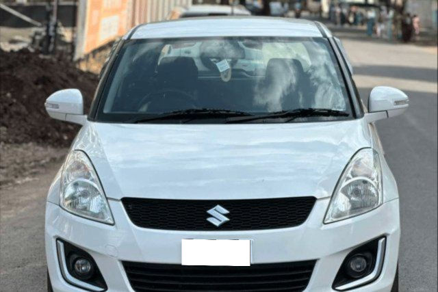 Second-hand 2015 Maruti Suzuki Swift VXI for sale in Nashik