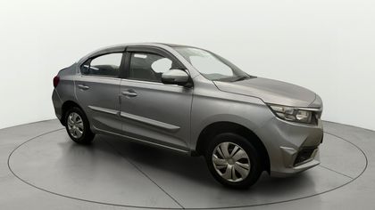 Used VX Opt Petrol BSIV