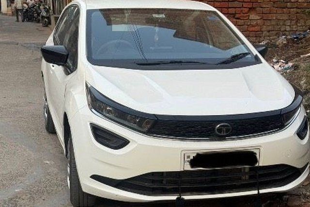 Tata Altroz XM Plus Second-hand 2025 Tata Altroz XM Plus for sale in Chandigarh