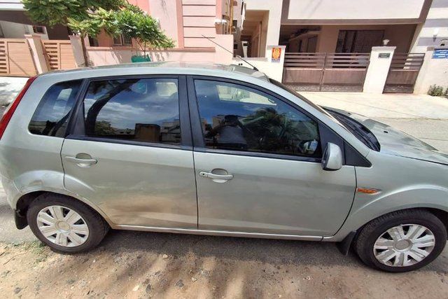 Ford Figo Diesel Titanium Second-hand 2010 Ford Figo Diesel Titanium for sale in Coimbatore