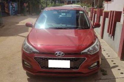 15 Used Hyundai i20 in Chikmagalur