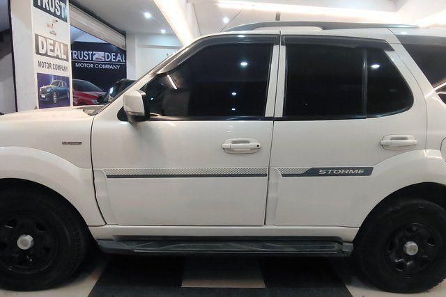 Tata Safari DICOR 2.2 EX 4x2 Second-hand 2015 Tata Safari DICOR 2.2 EX 4x2 for sale in Lucknow