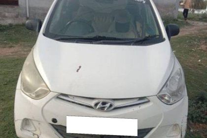 14 Used Hyundai EON in Ratangarh