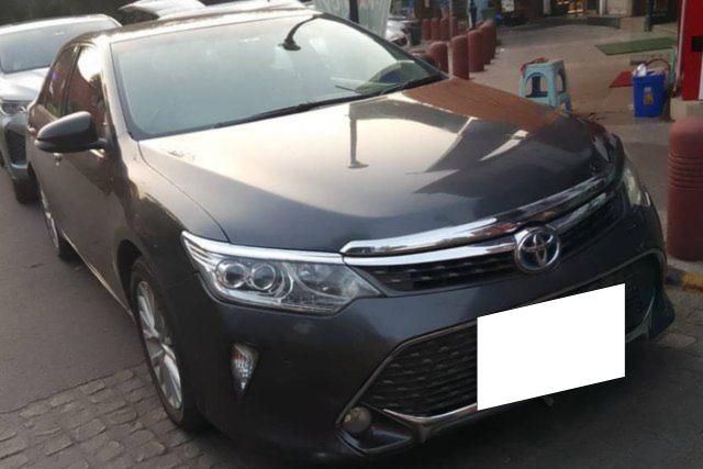Second-hand 2016 Toyota Camry Hybrid for sale in New Delhi