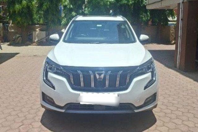 Mahindra XUV700 AX7L 7Str AT Second-hand 2023 Mahindra XUV700 AX7L 7Str AT for sale in Medak District
