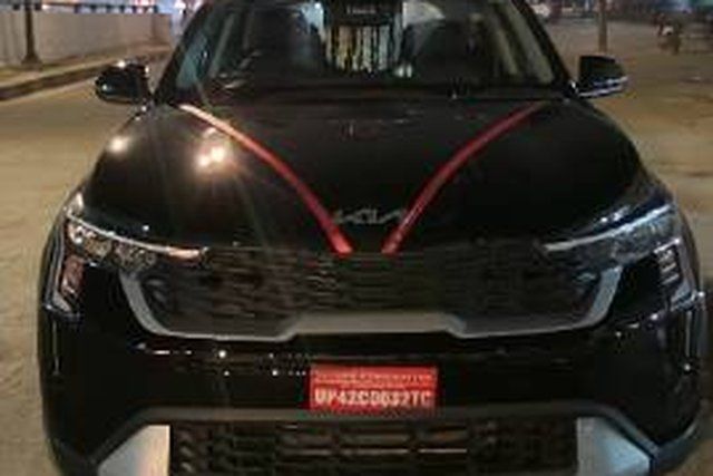 Kia Sonet HTK (O) Second-hand 2025 Kia Sonet HTK (O) for sale in Faizabad