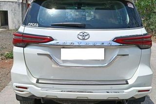 Used Toyota Fortuner 4X2 Diesel BSVI