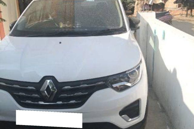 Second-hand 2025 Renault Triber Emotion for sale in Ahmedabad