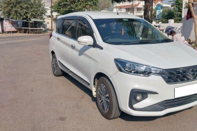 Maruti Suzuki Ertiga ZXI CNG Second-hand 2024 Maruti Suzuki Ertiga ZXI CNG for sale in Lucknow